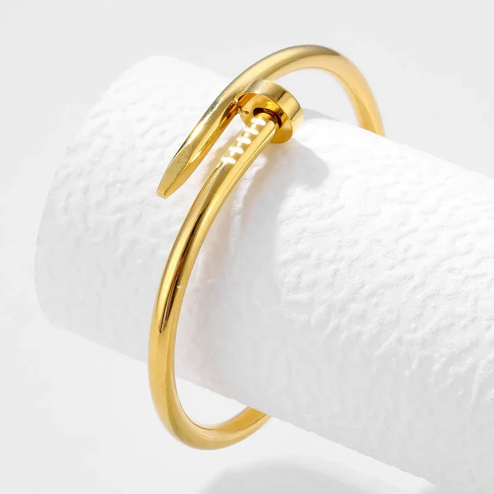 Classic Nail Anti Tarnish 18K Gold Plated Bracelet